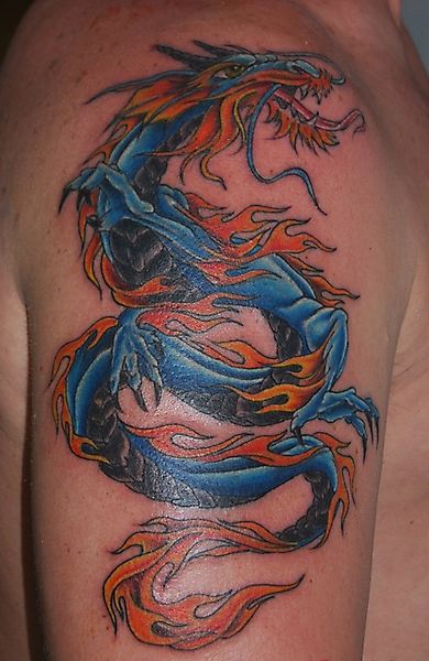 Как выглядит японский дракон в татуировке?