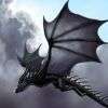 Чёрный дракон летит по затянутому тучами небу