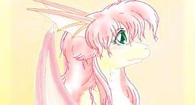 Розовая драконша с изумрудными глазами