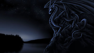 Дракон на фоне ночного неба