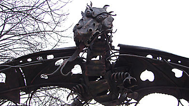Дракон из парка кованых фигур, Донецк, Украина