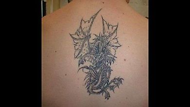 Татуировка нападающего дракона